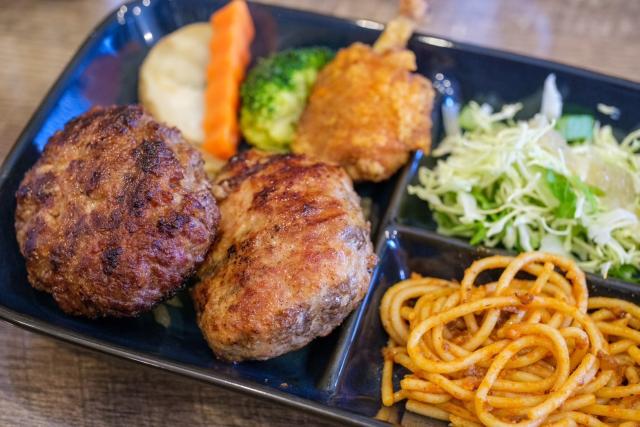 炭火焼ハンバーグ専門店 Burg Fun