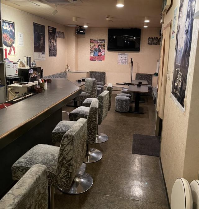 カラオケ酒場　すろう
